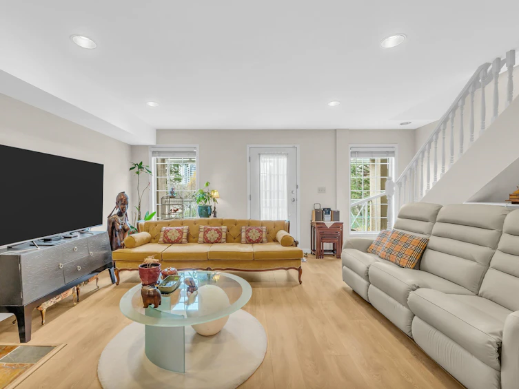 3-6500 Cook Gate, Richmond, BC, V6Y 3A2 - 5