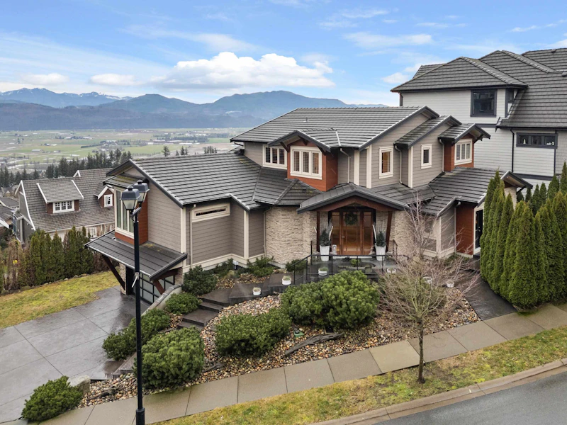 35462 Mahogany Drive, Abbotsford BC V3G 0C9