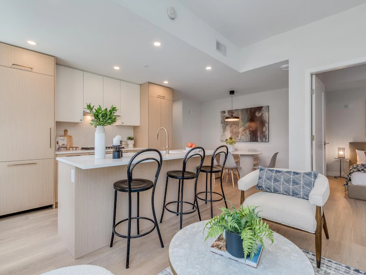 107-5005 Ash Street, Vancouver, BC, V5Z 0K8 - 3