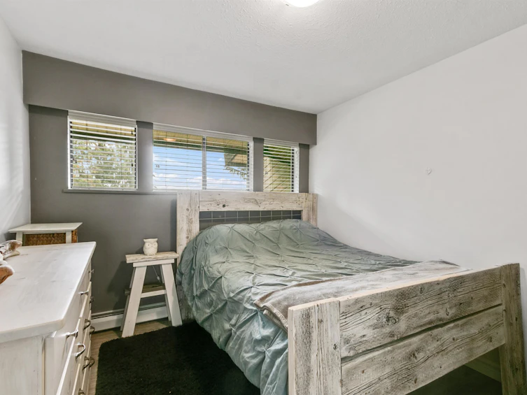275 Warrick Street, Coquitlam, BC, V3K 6C1 - 26