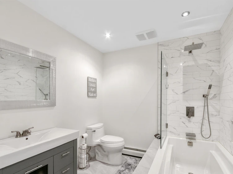 275 Warrick Street, Coquitlam, BC, V3K 6C1 - 28