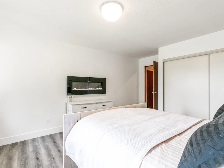 275 Warrick Street, Coquitlam, BC, V3K 6C1 - 33