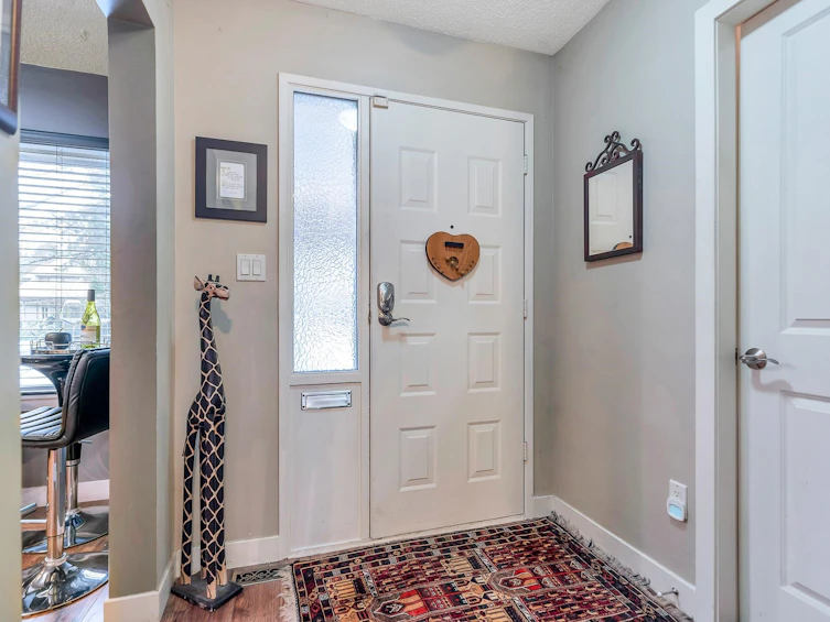 1801 Lilac Drive, Surrey, BC, V4A 6C7 - 2