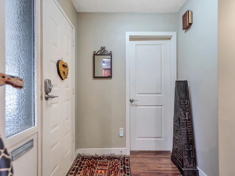 1801 Lilac Drive, Surrey, BC, V4A 6C7 - 3