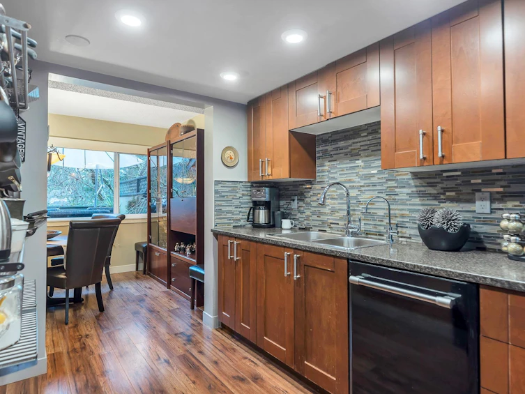 1801 Lilac Drive, Surrey, BC, V4A 6C7 - 8