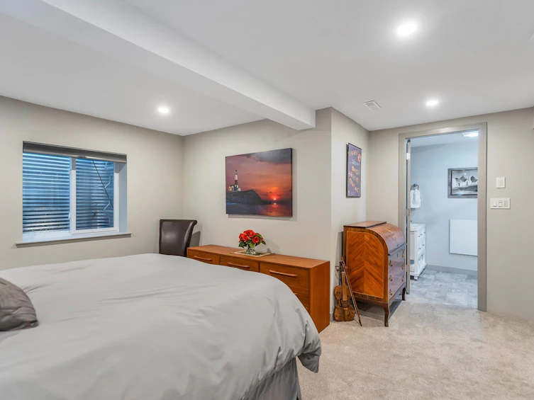1801 Lilac Drive, Surrey, BC, V4A 6C7 - 28