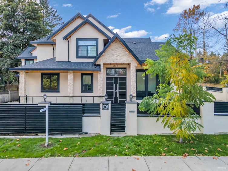 6789 138 Street, Surrey, BC, V3W 5G9 - 38