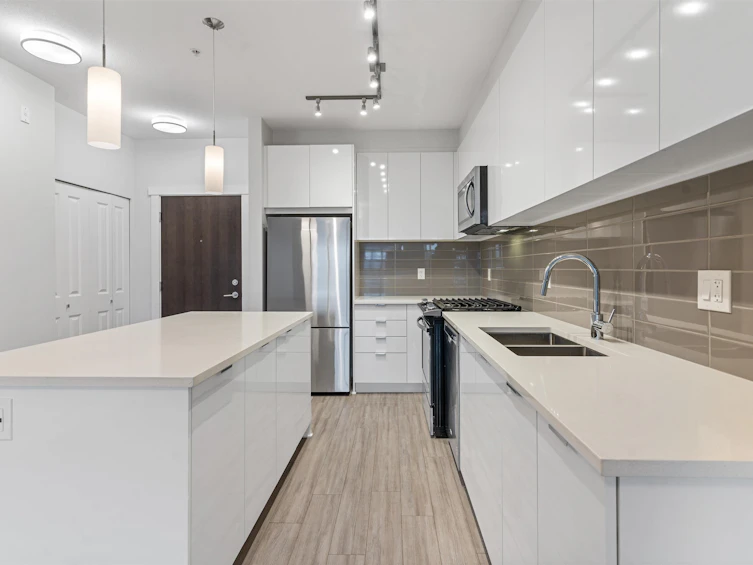 C415-8150 207 Street, Langley, BC, V2Y 4J4 - 2