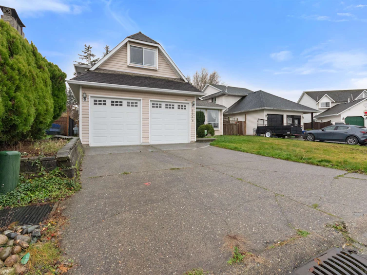 6016 Glengarry Drive, Chilliwack, BC, V2R 2H8 - 2