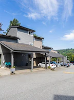 286 Balmoral Place
