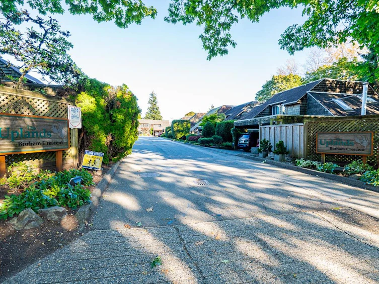3689 Borham Crescent, Vancouver, BC, V5S 3X2 - 3
