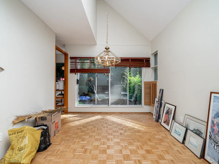 3689 Borham Crescent, Vancouver, BC, V5S 3X2 - 9