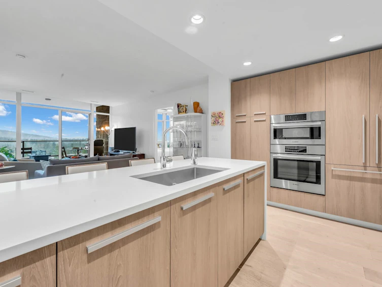 1005-2785 Library Lane, North Vancouver, BC, V7J 0C3 - 5