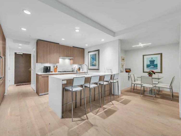 1005-2785 Library Lane, North Vancouver, BC, V7J 0C3 - 7