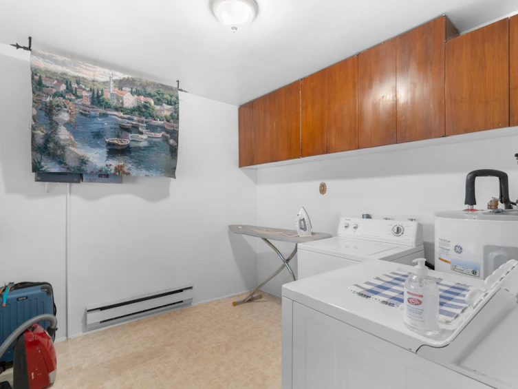 125 E 48th Avenue, Vancouver, BC, V5W 2C7 - 17