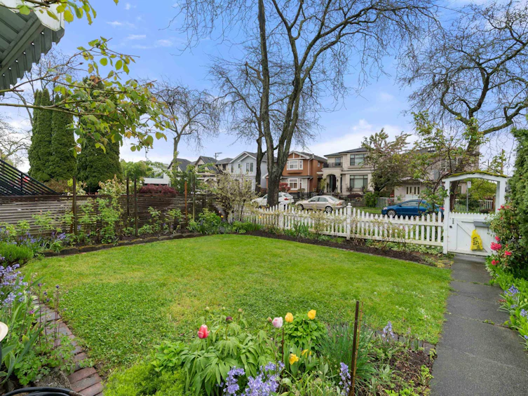 125 E 48th Avenue, Vancouver, BC, V5W 2C7 - 26