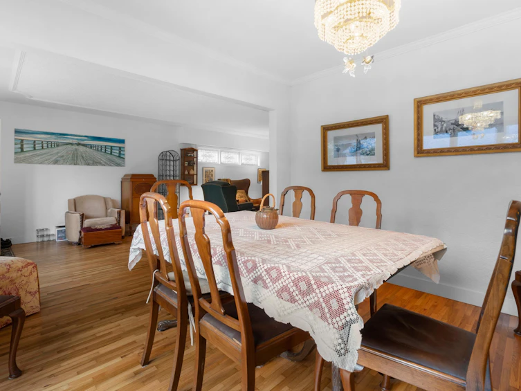 125 E 48th Avenue, Vancouver, BC, V5W 2C7 - 10