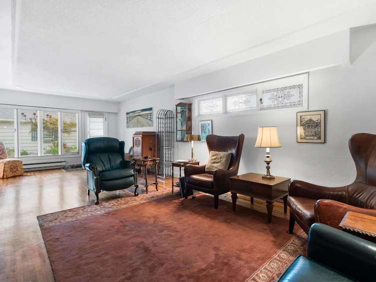 125 E 48th Avenue, Vancouver, BC, V5W 2C7 - 4
