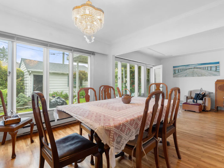 125 E 48th Avenue, Vancouver, BC, V5W 2C7 - 8