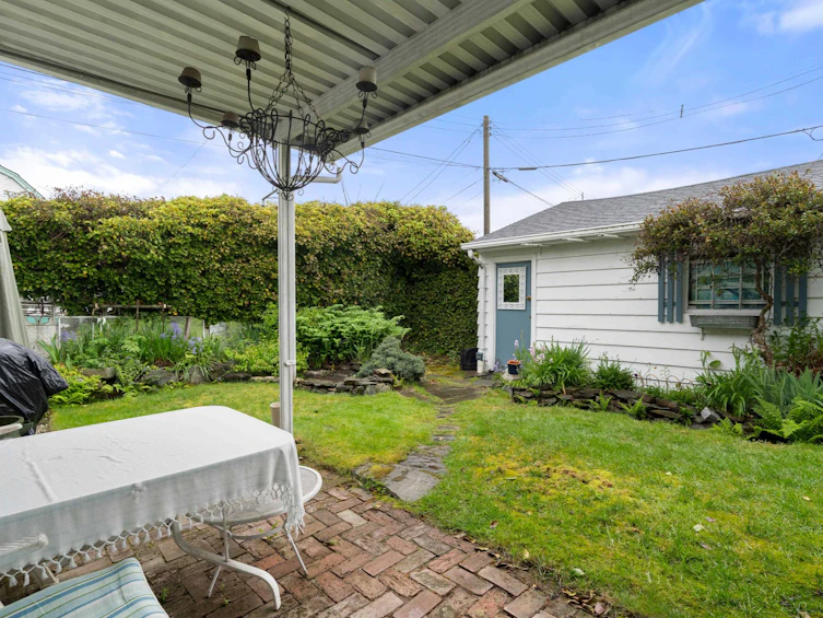 125 E 48th Avenue, Vancouver, BC, V5W 2C7 - 25
