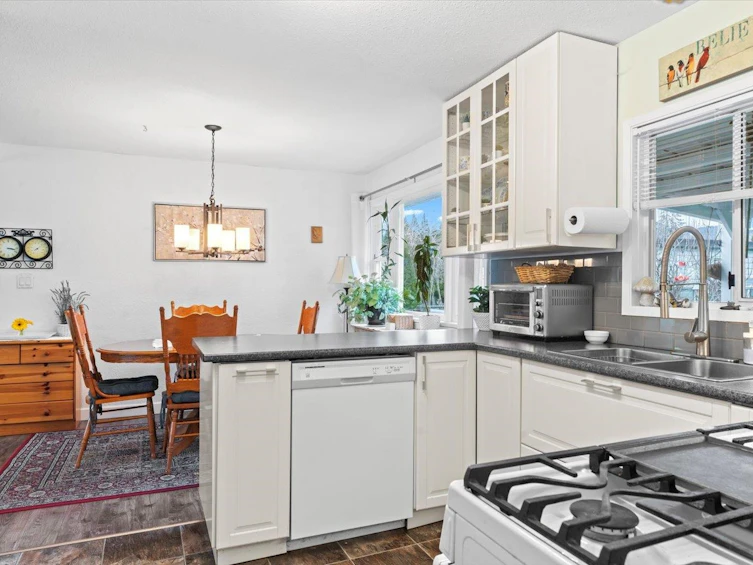 45483 Kipp Avenue, Chilliwack, BC, V2P 1Z3 - 9
