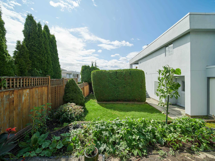 15662 Semiahmoo Avenue, Surrey, BC, V4B 1V4 - 29