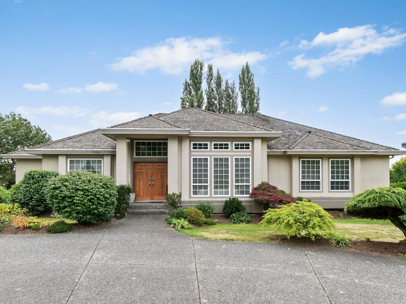18488 54th Avenue, Surrey BC V3S 8L9