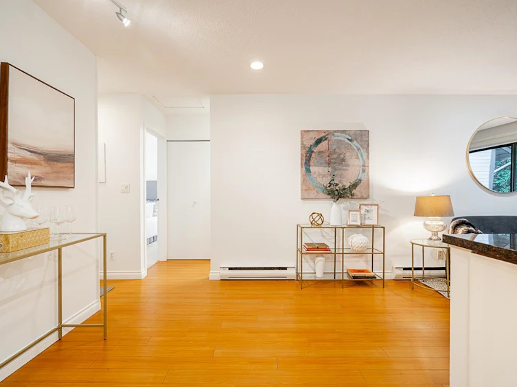 12-460 W 16 Avenue, Vancouver, BC, V5Y 1Z3 - 11