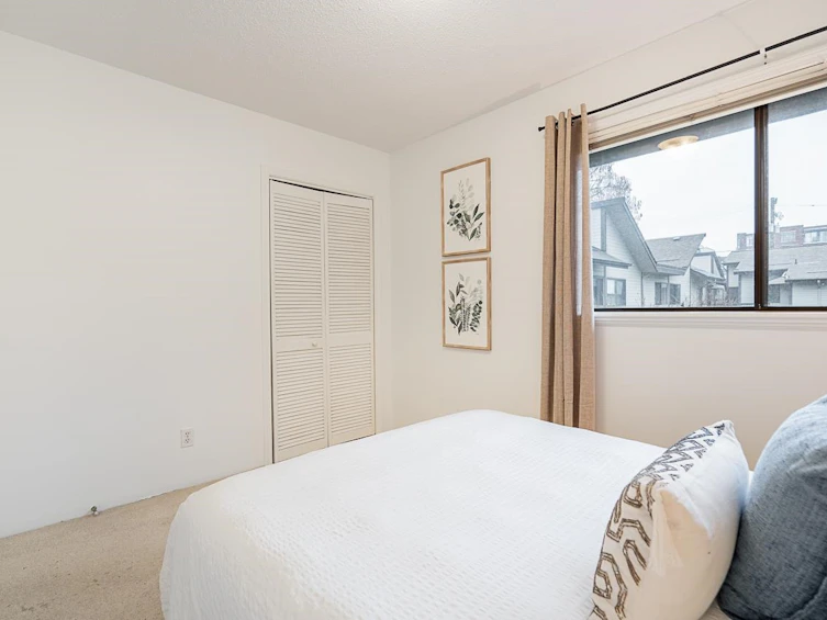 12-460 W 16 Avenue, Vancouver, BC, V5Y 1Z3 - 19