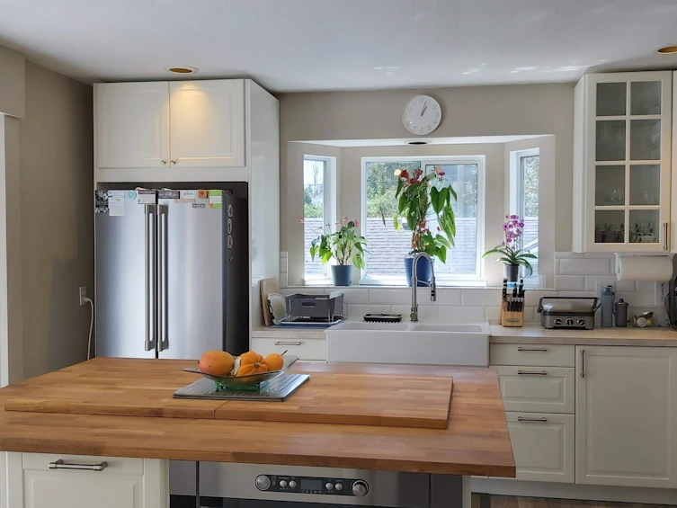 1701 Ymca Road, Gibsons, BC, V0N 1V6 - 9