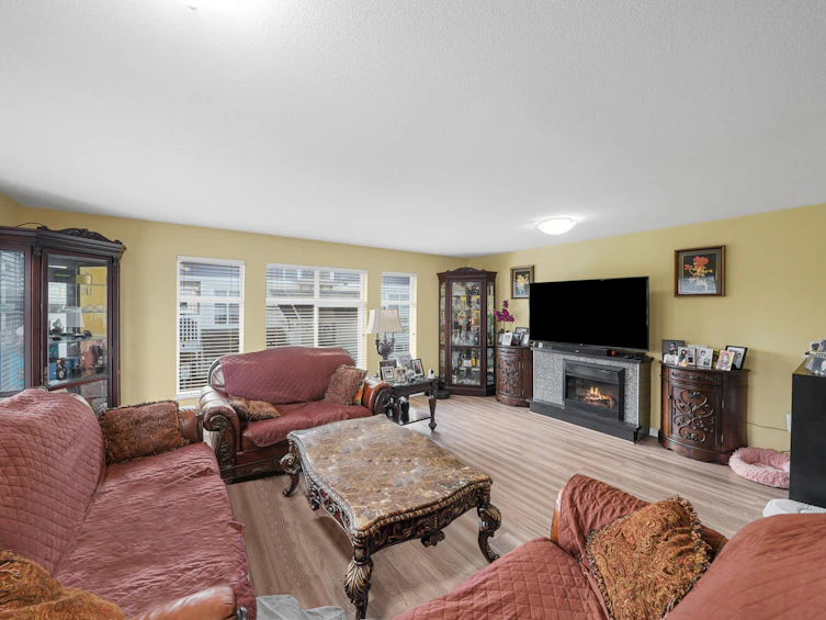 24-9533 Granville Avenue, Richmond, BC, V6Y 1P9 - 4