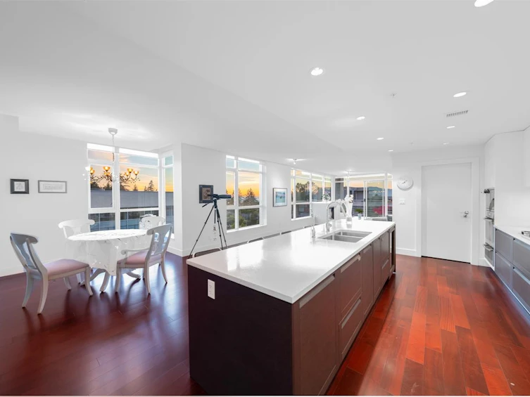 602-6080 Iona Drive, Vancouver, BC, V6T 0A4 - 10