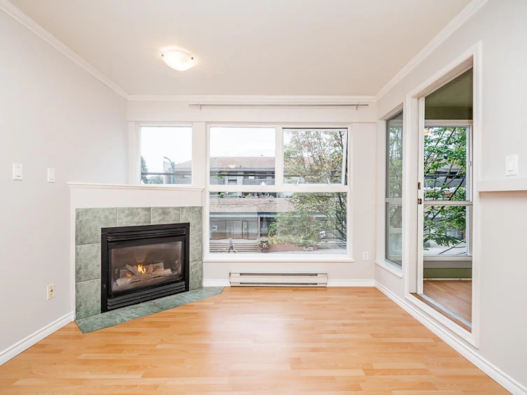 201-2025 Stephens Street, Vancouver, BC, V6K 3W2 - 2