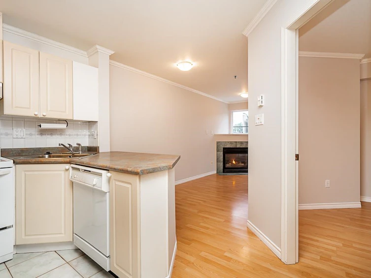201-2025 Stephens Street, Vancouver, BC, V6K 3W2 - 4