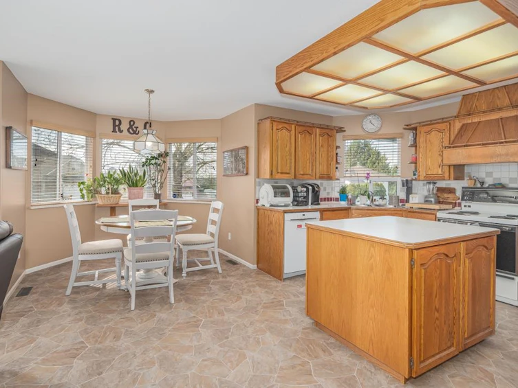 14206 86 Avenue, Surrey, BC, V3W 0S6 - 2