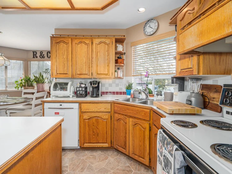 14206 86 Avenue, Surrey, BC, V3W 0S6 - 5