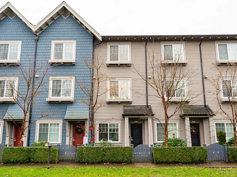 12 - 6450 187th Street, Surrey BC V3S 2X4