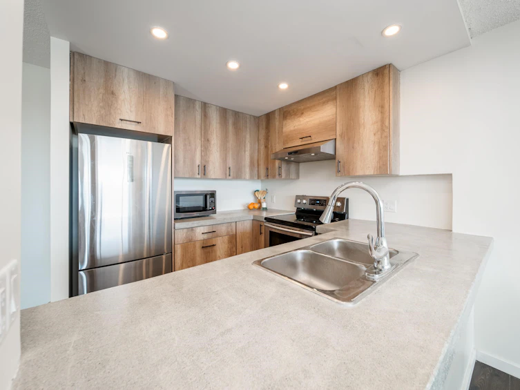 603-1045 Quayside Drive, New Westminster, BC, V3M 6C9 - 4