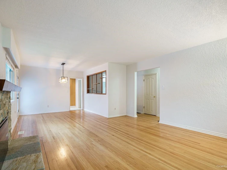 357 E 24th Street, North Vancouver, BC, V7L 3E9 - 13