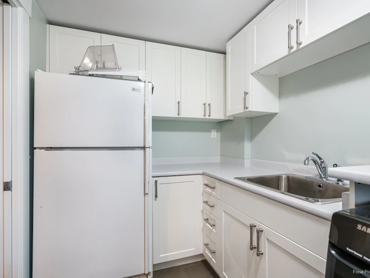 357 E 24th Street, North Vancouver, BC, V7L 3E9 - 30