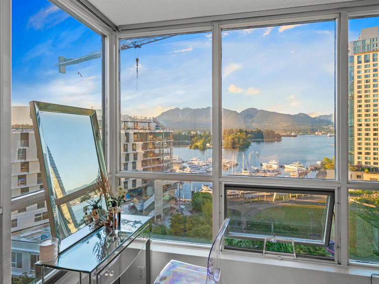 1002-555 Jervis Street, Vancouver, BC, V6E 4N1 - 5
