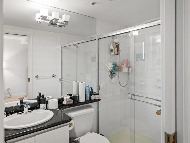 1002-555 Jervis Street, Vancouver, BC, V6E 4N1 - 9