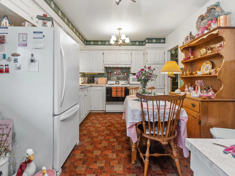 5531 Lancing Road, Richmond, BC, V7C 3A4 - 7