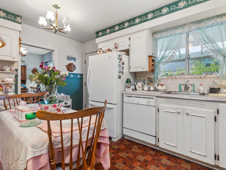 5531 Lancing Road, Richmond, BC, V7C 3A4 - 8