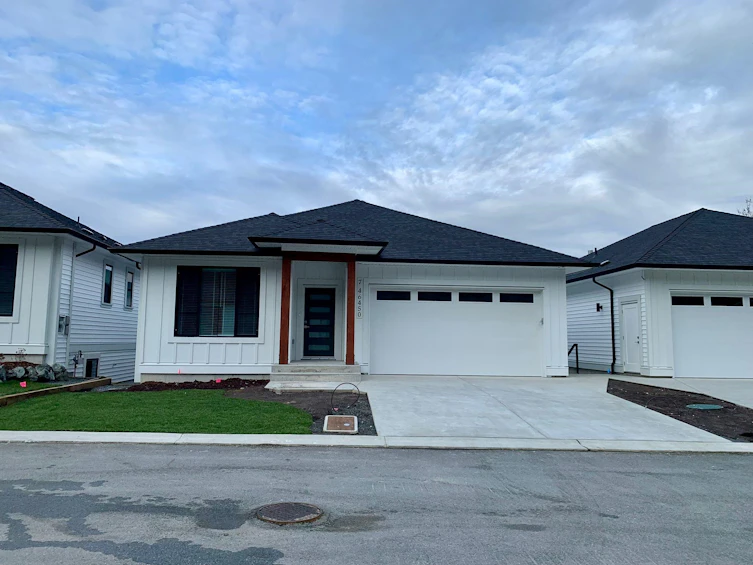 7-46450 Bedford Parkway, Chilliwack, BC, V2R 5N4 - 2
