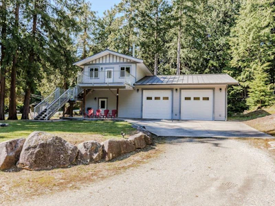 1356 Roberts Creek Road - 2
