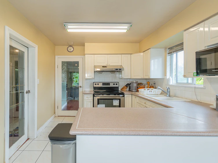 204 W 63rd Avenue, Vancouver, BC, V5X 2H8 - 13
