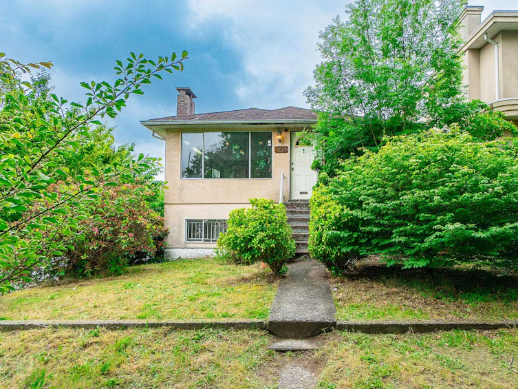 204 W 63rd Avenue, Vancouver, BC, V5X 2H8