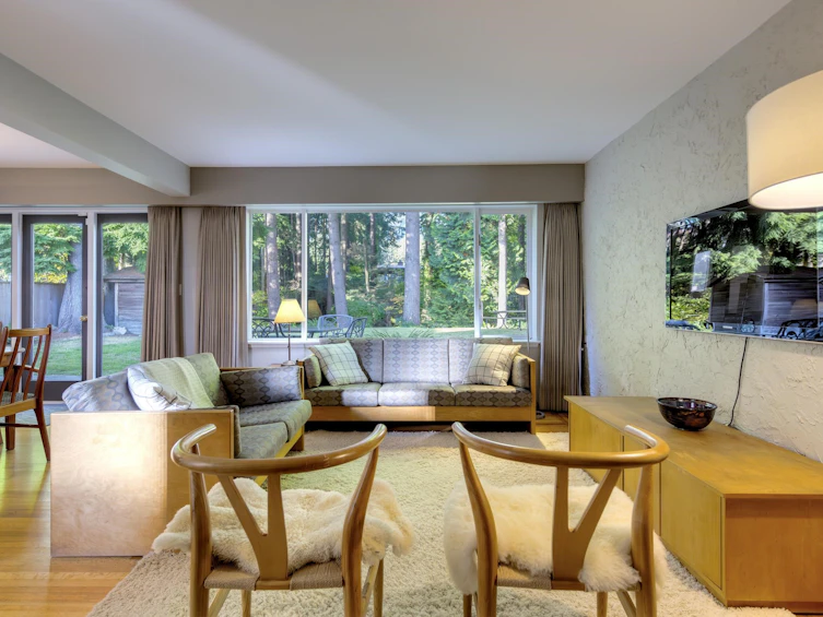 946 Belvedere Drive, North Vancouver, BC, V7R 2C1 - 5