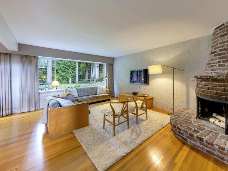 946 Belvedere Drive, North Vancouver, BC, V7R 2C1 - 7